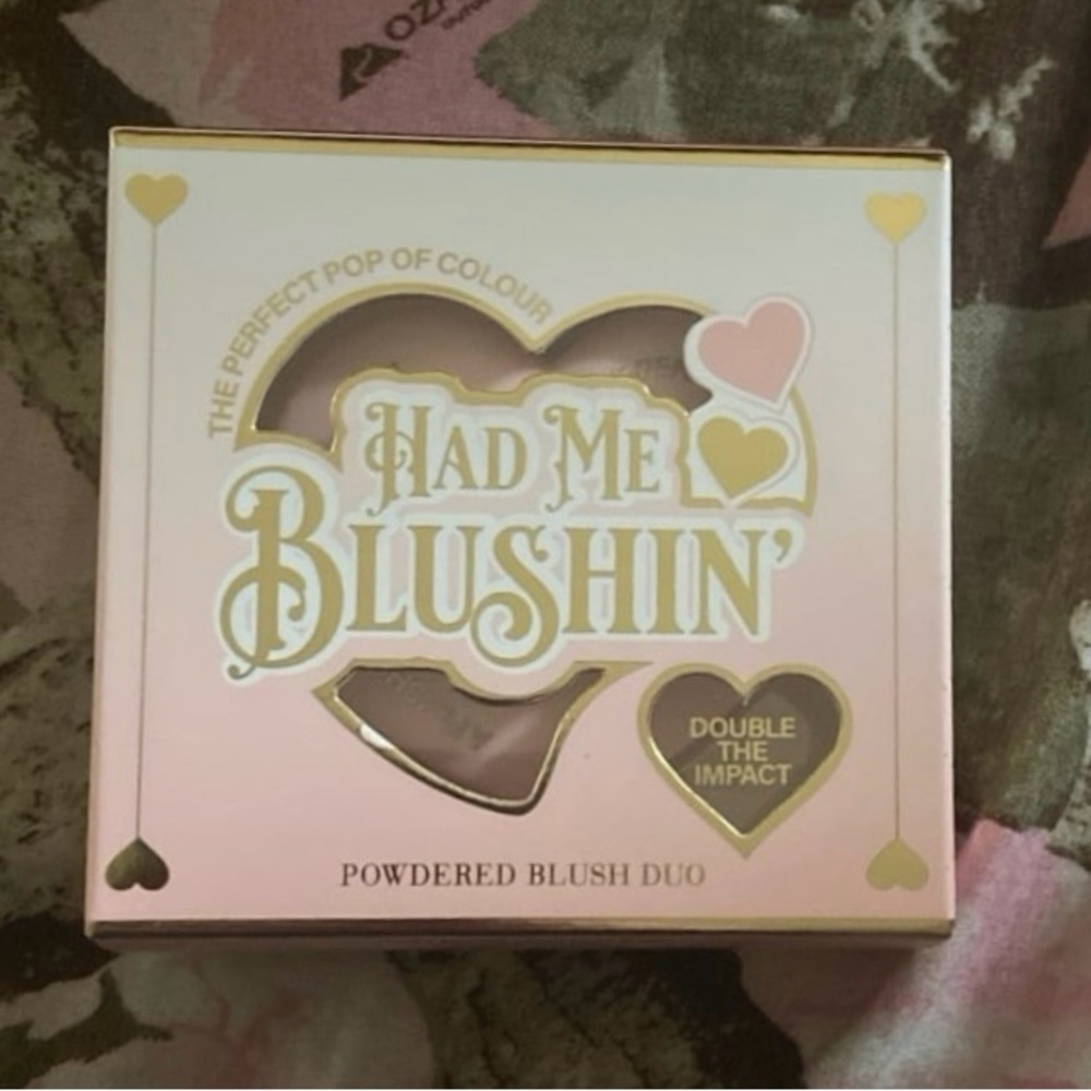 P.louise Had Me Blushing powder blush duo Love Drunk and In My Feels